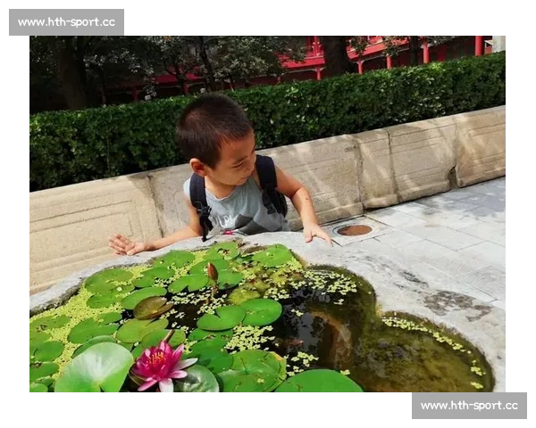 暖心!那些默默付出的体育场守护者,他们的故事值得被记录! 暖心!那些默默付出的体育场守护者,他们的故事值得被记录!